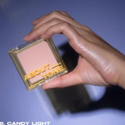 [ABOUT_TONE] Light On Me Highlighter