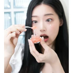 [glow] peach peptide repair lip balm