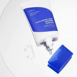 [Isntree] Hyaluronic Acid Watery Sun Gel