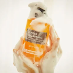 [Kundal] Honey & Macadamia Pure Body Wash